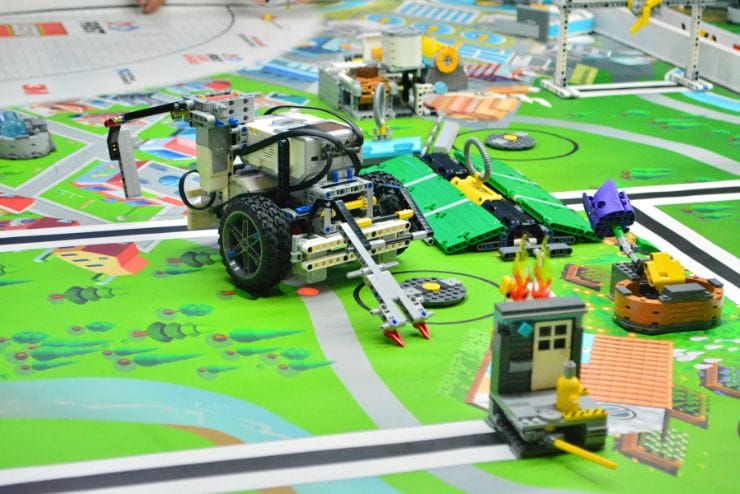 Lego robotics technic Mindstorm