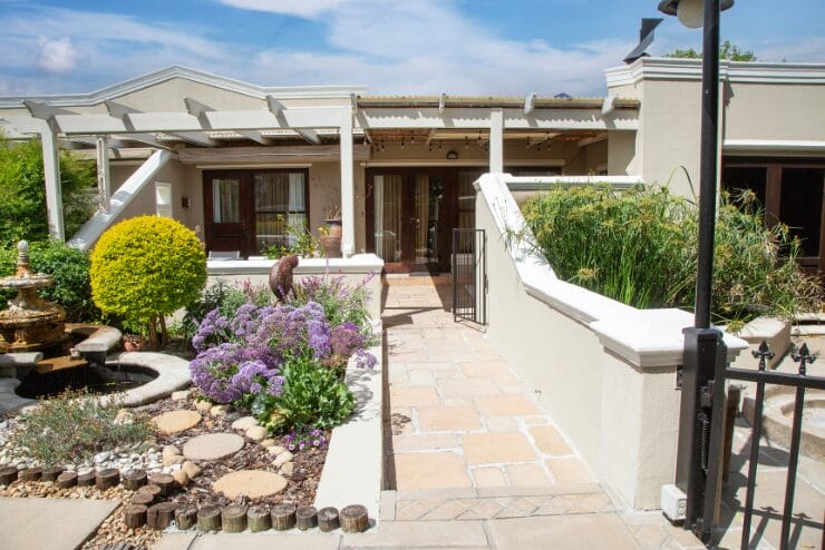 Kaya La Provence Constantia